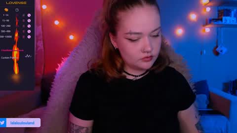 Snapshot of lala_loulou chatting on 1, 1, 2025 Nicky online show from 1, 1, 2025