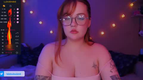 Snapshot of lala_loulou chatting on 13, 10, 2025 Nicky online show from 13, 10, 2025