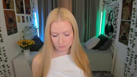 Laly online show from 15, 10, 2025