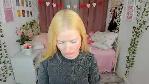 Snapshot of laly_peach chatting on 12, 2, 2026 Laly online show from 12, 2, 2026