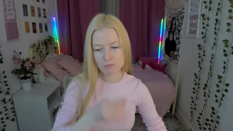 Snapshot of laly_peach chatting on 1, 3, 2026 Laly online show from 1, 3, 2026