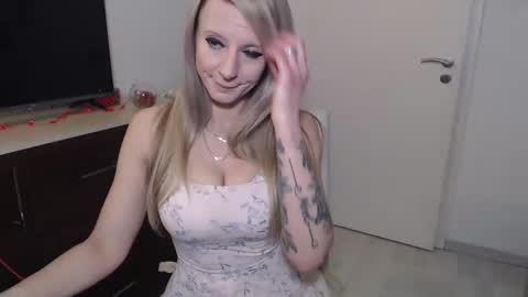 Snapshot of lamadrina006 chatting on 14, 12, 2024 LaMadrina006 online show from 14, 12, 2024
