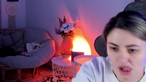 just call me Lana  and her security online show from 7, 12, 2024