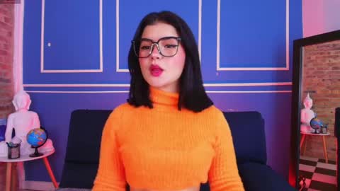  Lana  online show from 17, 4, 2026