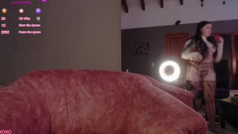 Angel  IG  online show from 10, 11, 2025