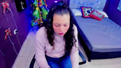 Snapshot of lana_stone_ chatting on 19, 12, 2024 online show from 19, 12, 2024