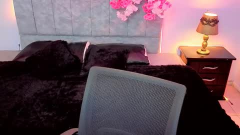 Snapshot of lana_stone_ chatting on 11, 10, 2025 online show from 11, 10, 2025