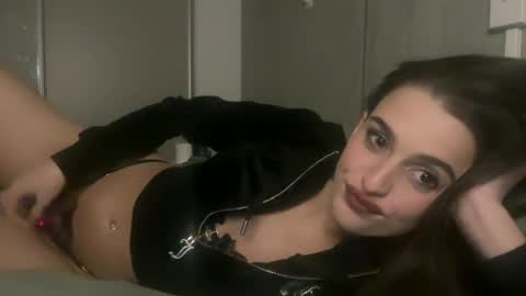 Lana Bellarose online show from 22, 6, 2026