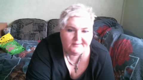 lanacat555 online show from 4, 3, 2025