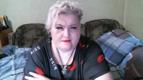 lanacat555 online show from 17, 9, 2025