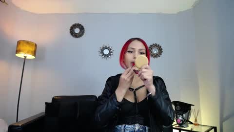 Snapshot of lanadoux_ chatting on 8, 12, 2024 Mistress Lana online show from 8, 12, 2024