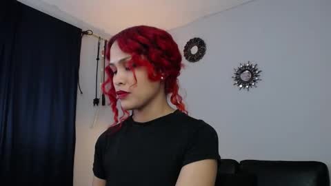 Snapshot of lanadoux_ chatting on 9, 1, 2025 Mistress Lana online show from 9, 1, 2025