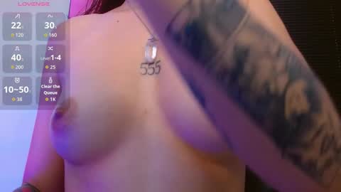 Alana Garcia  online show from 7, 11, 2025