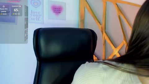 LanaJones online show from 25, 11, 2025