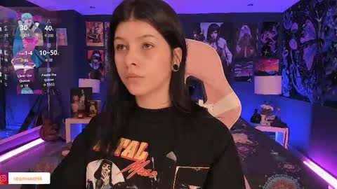 L A N A  online show from 11, 11, 2025