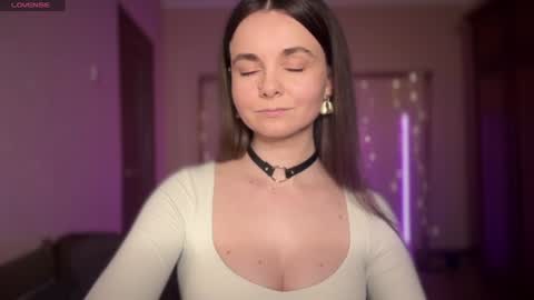 Snapshot of lanaloulou chatting on 21, 7, 2026 Lana online show from 21, 7, 2026