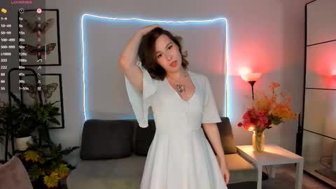 Snapshot of lanaroselle chatting on 22, 11, 2025 Lana online show from 22, 11, 2025