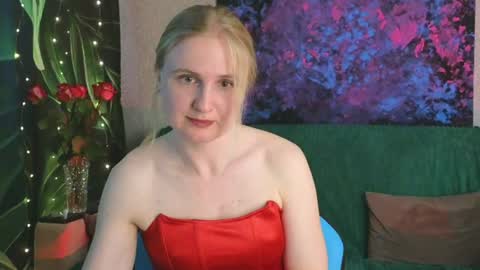 LanaviSmith online show from 8, 7, 2026