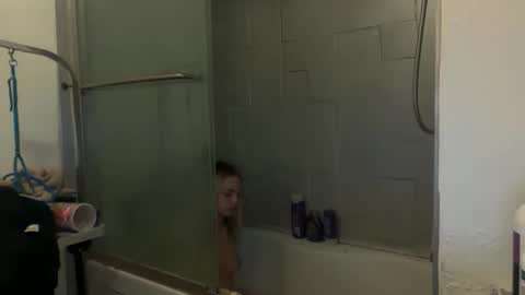 lanaxsharapova online show from 4, 3, 2026