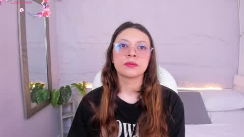 Snapshot of lanna_18_ chatting on 4, 6, 2026 Lanna online show from 4, 6, 2026