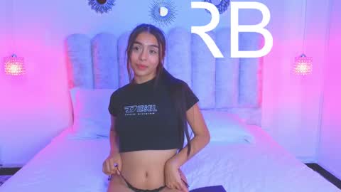 lanna_brunette online show from 9, 3, 2025