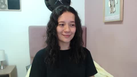 Snapshot of lanna_mills chatting on 11, 3, 2025 Lanna online show from 11, 3, 2025