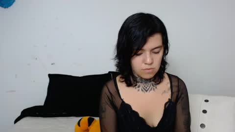 LANNIE   online show from 15, 1, 2025