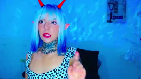 LANNIE   online show from 13, 9, 2025