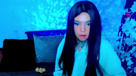 LANNIE   online show from 26, 9, 2025