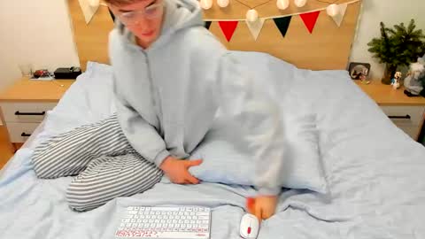 Fandi online show from 5, 1, 2025