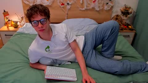 Fandi online show from 7, 11, 2025