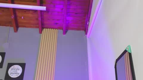 la paisita  online show from 21, 2, 2025