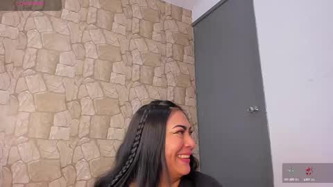 Snapshot of lapeligrosa_ chatting on 5, 3, 2025 lapeligrosa_ online show from 5, 3, 2025