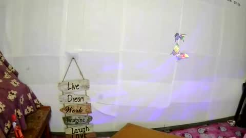 lara101732 online show from 25, 11, 2025