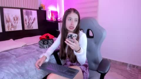 Snapshot of lara_as chatting on 25, 4, 2026 lara_as online show from 25, 4, 2026