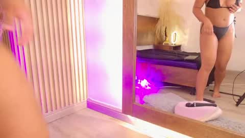 lara_curly online show from 20, 4, 2026