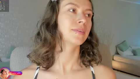 Lara  online show from 27, 10, 2025