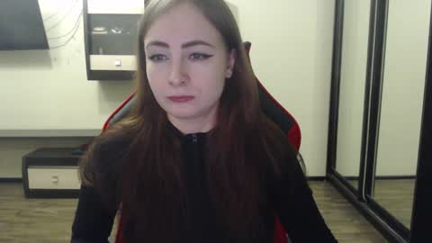 Laralianna online show from 17, 1, 2025