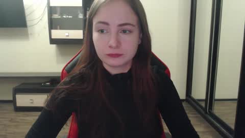 Laralianna online show from 7, 2, 2025