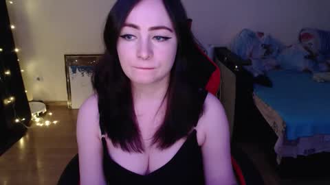 Laralianna online show from 12, 1, 2026