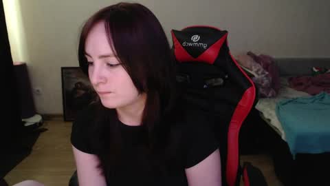 Laralianna online show from 24, 4, 2026