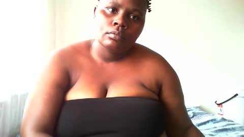 laralovex online show from 17, 1, 2025