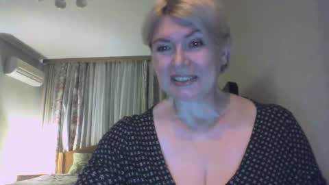 laramrs online show from 14, 10, 2025