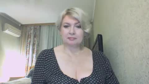 laramrs online show from 12, 11, 2025