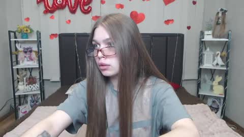 Snapshot of larapika chatting on 7, 5, 2026 LaraPika online show from 7, 5, 2026
