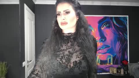 Snapshot of laras_moans chatting on 17, 5, 2026 laras_moans online show from 17, 5, 2026