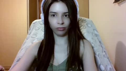 Snapshot of laricenature chatting on 22, 2, 2025 Larice online show from 22, 2, 2025