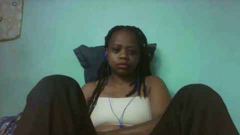 Snapshot of larissa645771 chatting on 16, 9, 2025 larissa645771 online show from 16, 9, 2025