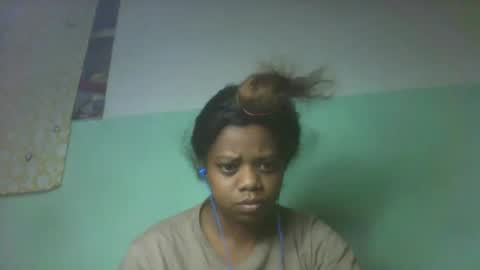 Snapshot of larissa645771 chatting on 28, 9, 2025 larissa645771 online show from 28, 9, 2025