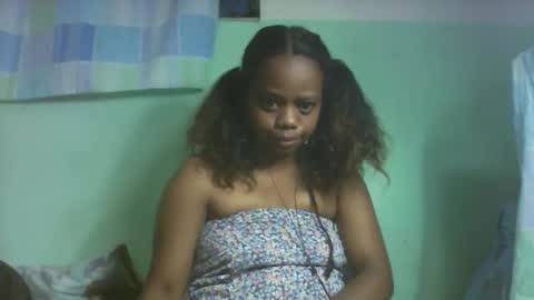 Snapshot of larissa645771 chatting on 17, 10, 2025 larissa645771 online show from 17, 10, 2025